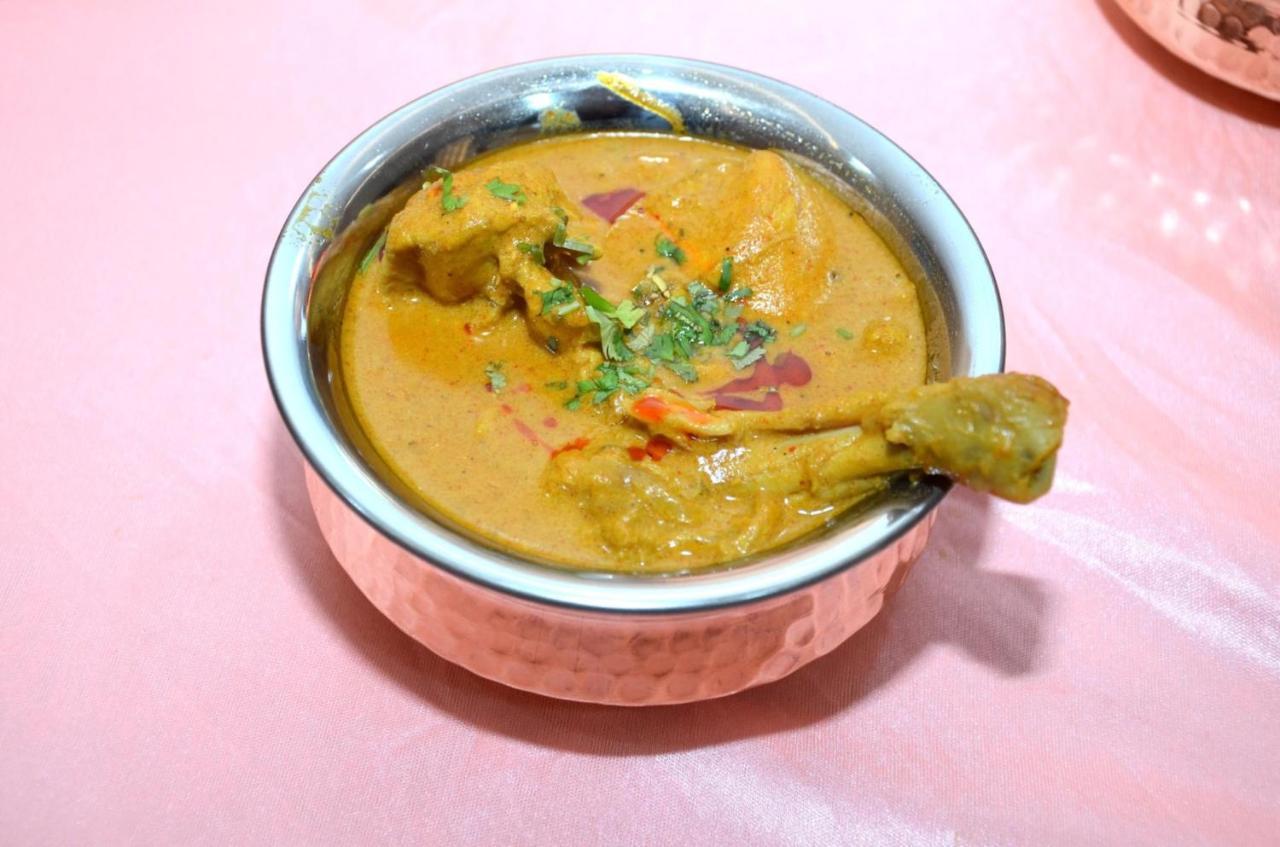 Fabhotel Roselle Inn Lucknow Eksteriør bilde