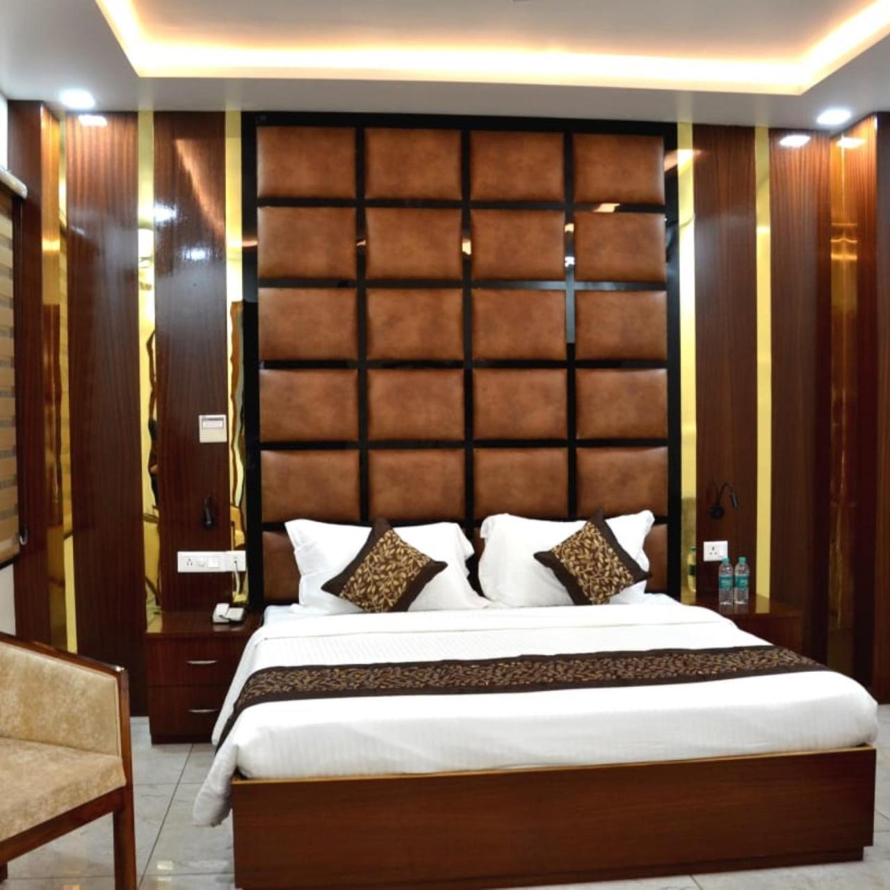Fabhotel Roselle Inn Lucknow Eksteriør bilde